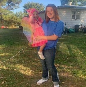 Meet your Posher, Hannah